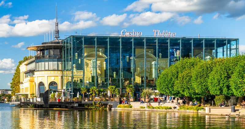 Champagne et soirée Casino